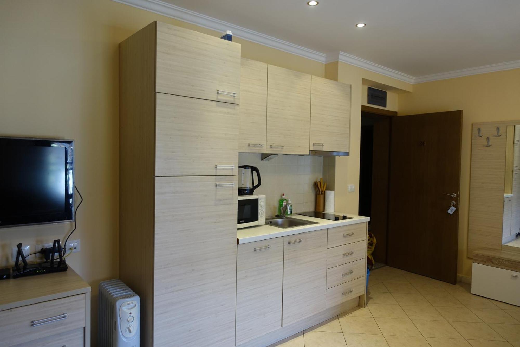 Private Holiday Flat By Seaside - Santa Marina- סוזופול מראה חיצוני תמונה